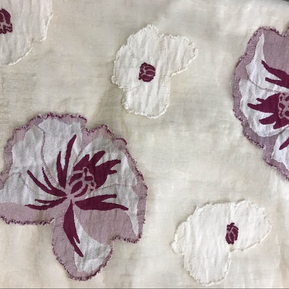 Ann Taylor V back embroidered sundress graduation - Picture 3 of 3